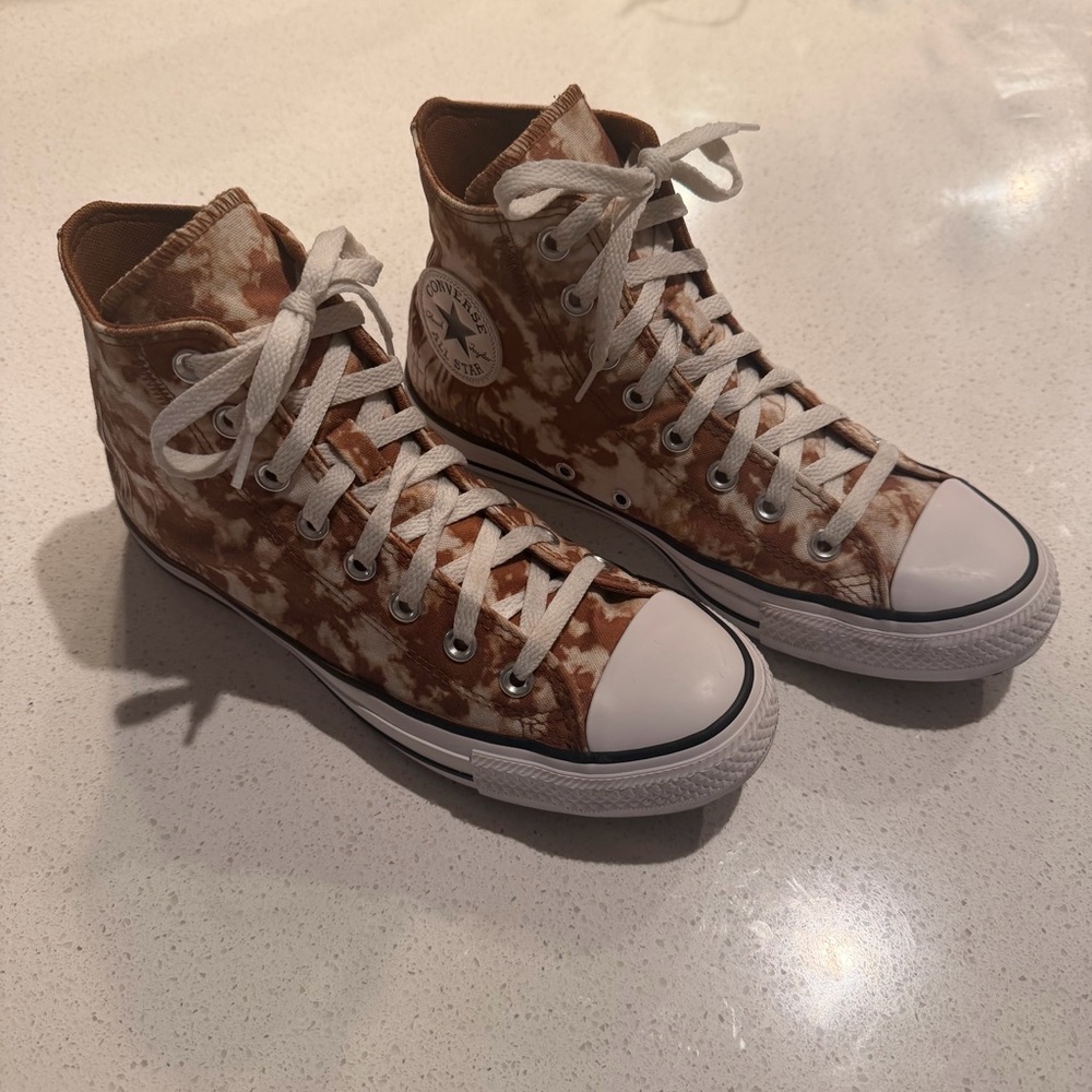 Converse Chuck Taylor All Star Hi Bleach Tie Dye Brown Tan Sneaker W9/M7